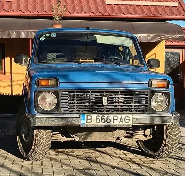 Utilizat 2006 Lada niva SUV | 2.345 EUR - Imagine 1/4