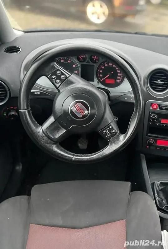 Second-hand Seat Ibiza FR 86 CP (63 kW) 2008 Negru Hatchback