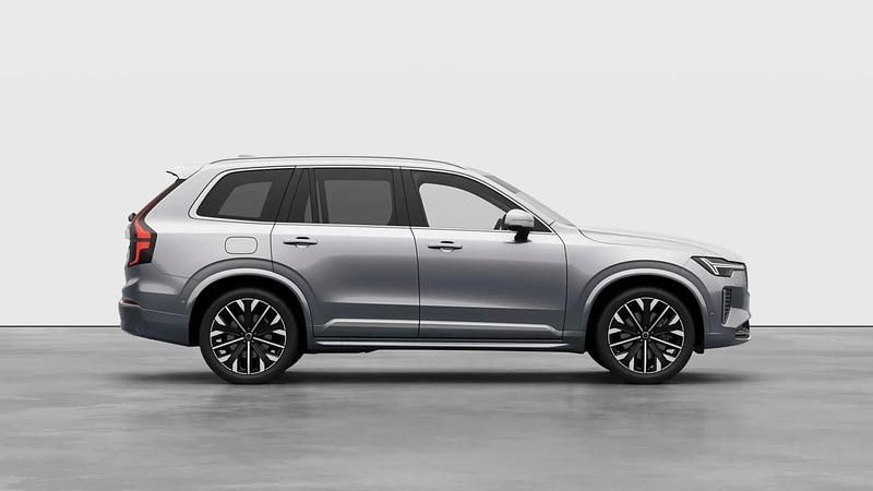 ["silver dawn"] Second-hand 2025 Volvo XC90 Plus SUV | 77.338 EUR (Preț OK) - Imagine 1/4