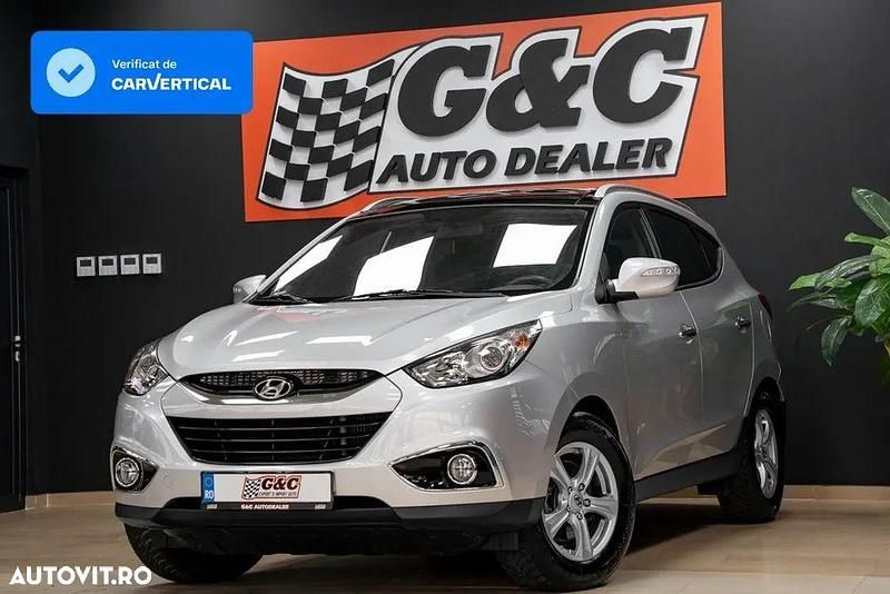 Gri Utilizat 2012 Hyundai ix35 GLS SUV | 8.600 EUR (Preț OK) - Imagine 1/4