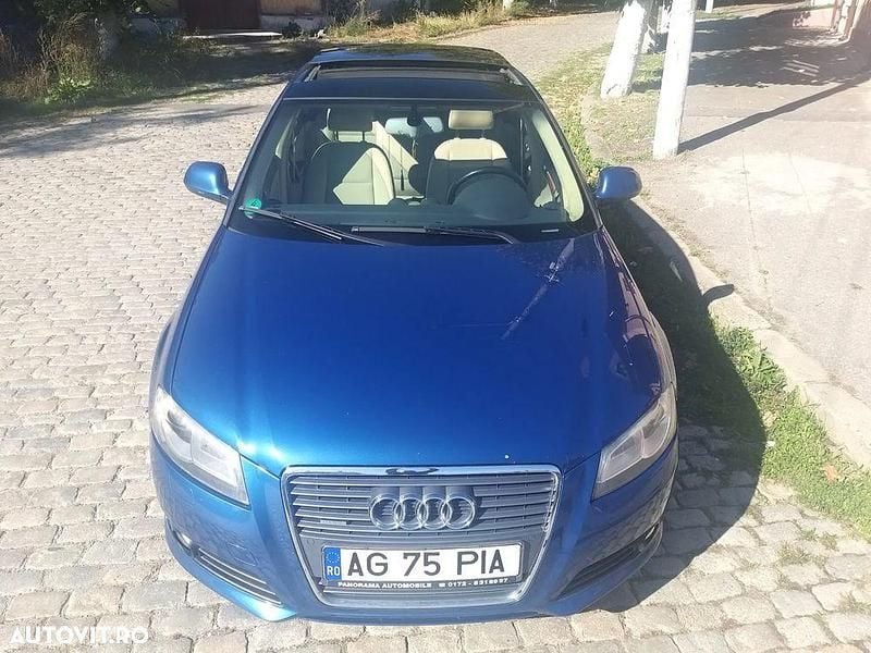 Culoarealbastru Utilizat 2010 Audi A3 Ambition Hatchback | 5.300 EUR (Preț OK) - Imagine 1/4
