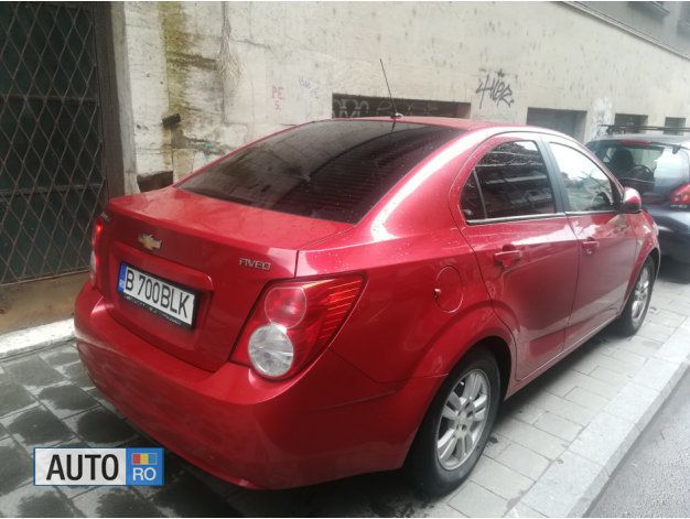 Rosu Utilizat 2012 Chevrolet Aveo LT Berlinǎ | 4.500 EUR - Imagine 1/4