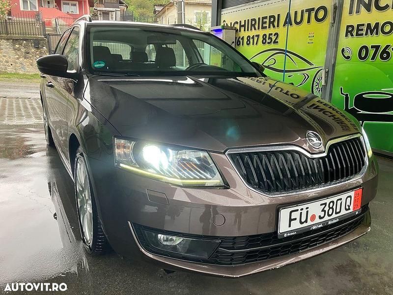 Second-hand Skoda Octavia Style 149 CP (109 kW) 2014 Culoaremaro Break