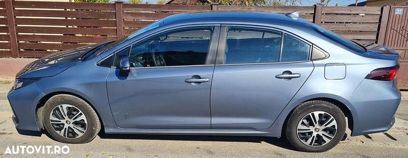 Second-hand Toyota Corolla Business Edition 122 CP (89 kW) 2020 Culoaregri Berlinǎ