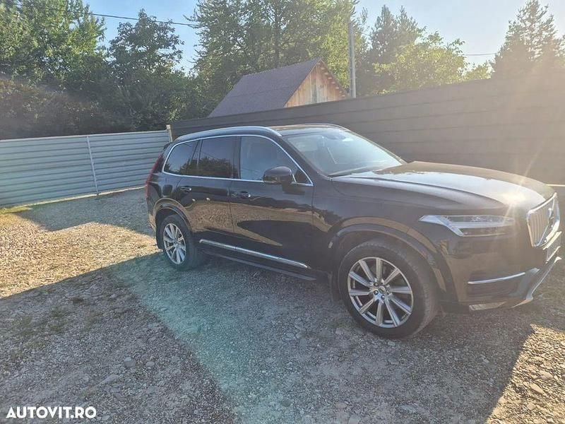 Culoarenegru Utilizat 2018 Volvo XC90 Inscription SUV | 31.500 EUR (Preț OK) - Imagine 1/4