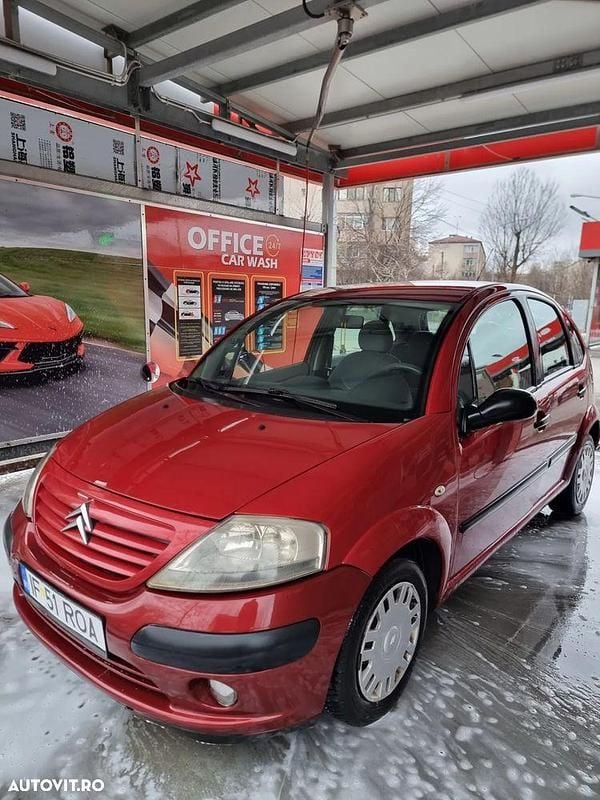 Culoarerosu Utilizat 2005 Citroën C3 Hatchback | 1.350 EUR - Imagine 1/4