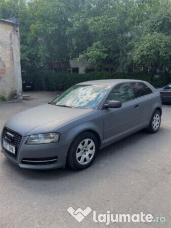 Gri Utilizat 2011 Audi A3 Hatchback | 5.200 EUR (Preț OK) - Imagine 1/4