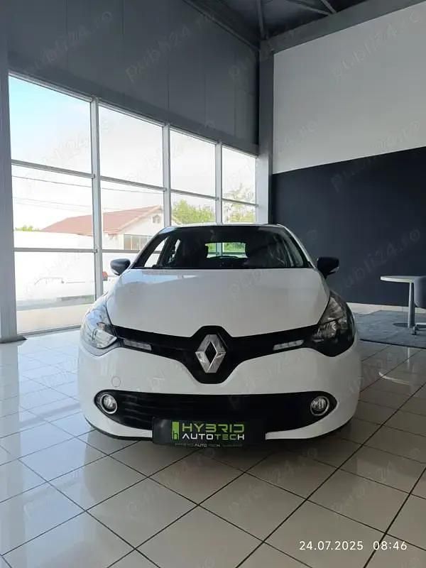 Utilizat 2016 Renault Clio IV Hatchback | 5.500 EUR (Preț OK) - Imagine 1/4
