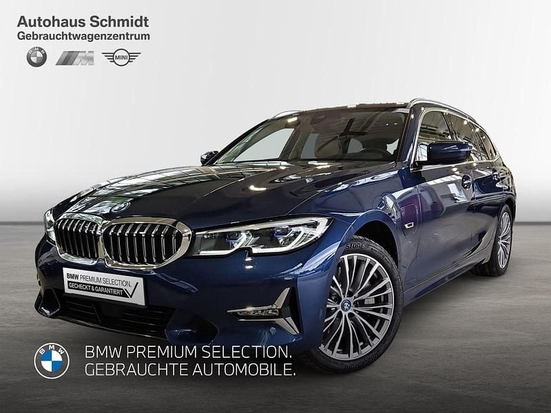Utilizat 2022 BMW 330e Luxury Line Break | 34.328 EUR (Preț OK) - Imagine 1/1