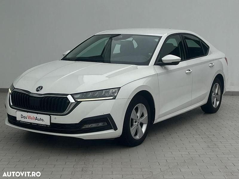 Second-hand Skoda Octavia Ambition 115 CP (84 kW) 2022 Culoarealb Berlinǎ