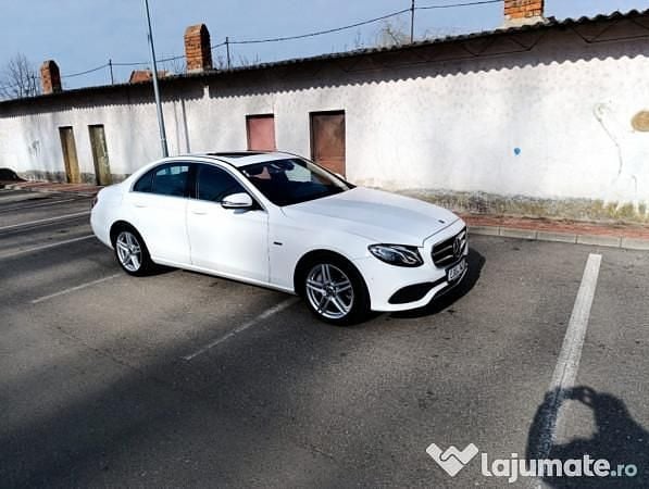 Second-hand Mercedes E300 2020 Berlinǎ