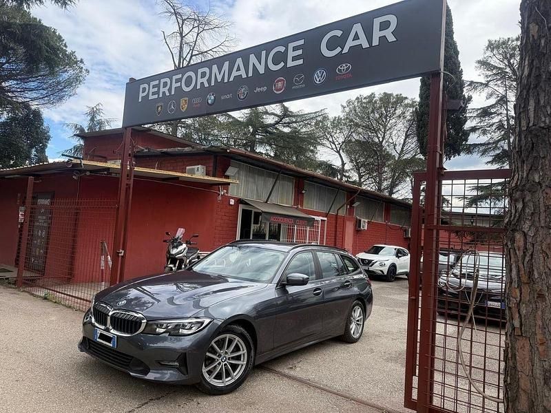 Utilizat 2020 BMW 318 Advantage Break | 24.016 EUR (Scump) - Imagine 1/1