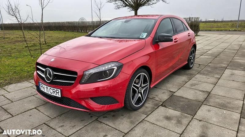 Second-hand Mercedes A200 AMG line 156 CP (114 kW) 2013 Culoarerosu Hatchback