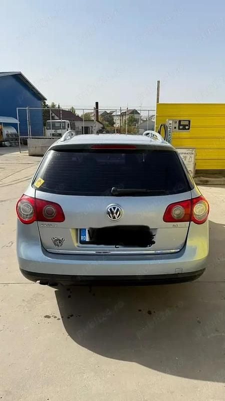 Argintiu Utilizat 2006 VW Passat Break | 3.000 EUR (Preț OK) - Imagine 1/4