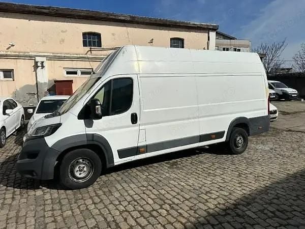 Second-hand Peugeot Boxer 130 CP (95 kW) 2015 Alb Van