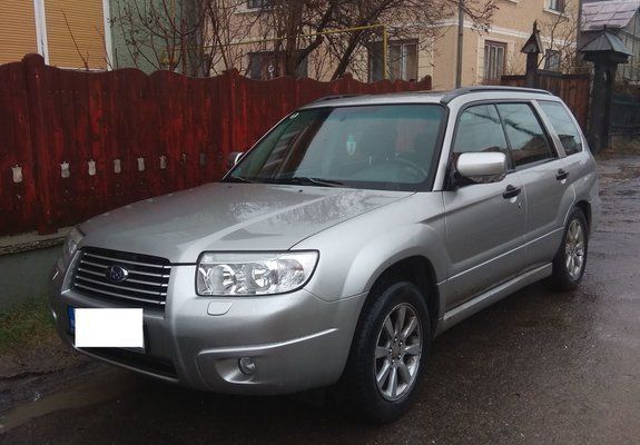 Second-hand Subaru Forester 158 CP (116 kW) 2006 Argintiu SUV