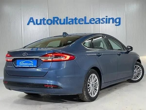 Second-hand Ford Mondeo Titanium 187 CP (137 kW) 2021 Culoarealbastru Berlinǎ