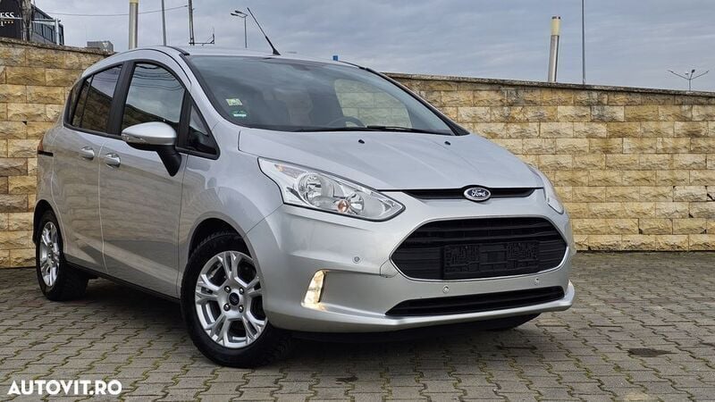 Gri Utilizat 2017 Ford B-MAX Titanium Monovolum | 4.990 EUR - Imagine 1/4