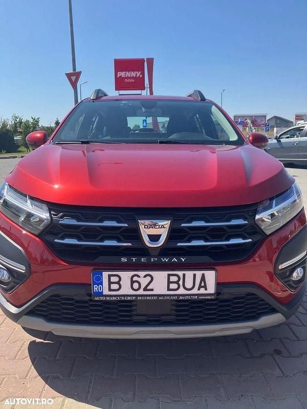 Culoarerosu Utilizat 2022 Dacia Sandero Comfort Hatchback | 11.490 EUR (Preț OK) - Imagine 1/4