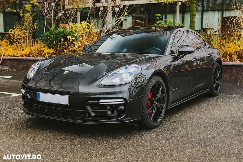 Second-hand Porsche Panamera GTS 460 CP (338 kW) 2018 Culoarenegru Berlinǎ