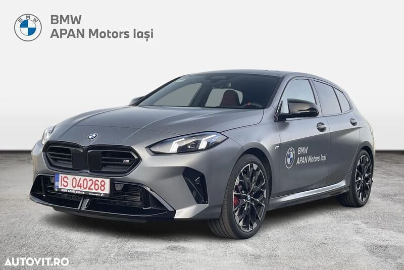 Gri Utilizat 2024 BMW M135 Hatchback | 47.688 EUR - Imagine 1/4