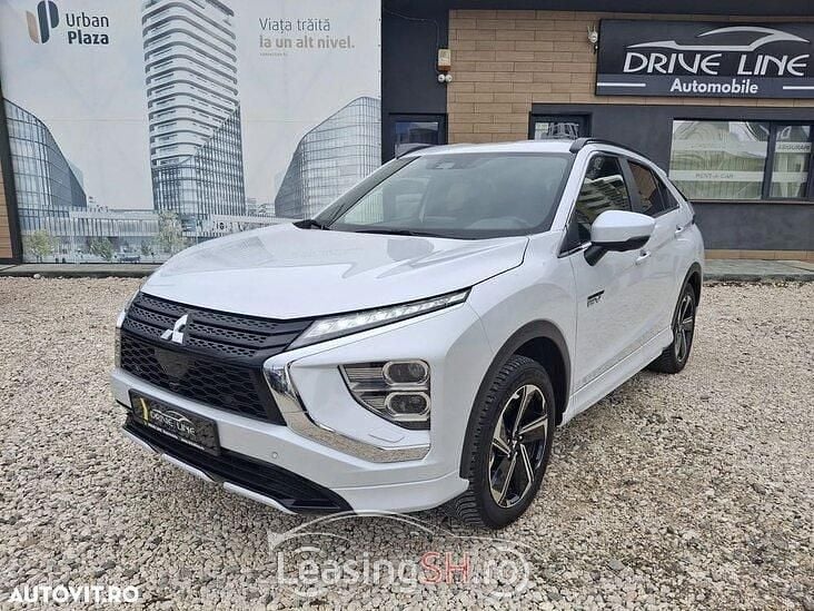 Alb Utilizat 2022 Mitsubishi Eclipse Cross Plus SUV | 23.595 EUR (Scump) - Imagine 1/4