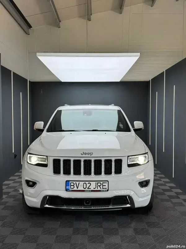 Alb Utilizat 2014 Jeep Grand Cherokee SUV | 15.000 EUR - Imagine 1/4