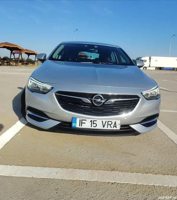 Gri Utilizat 2017 Opel Insignia Hatchback | 8.200 EUR (Preț OK) - Imagine 1/4