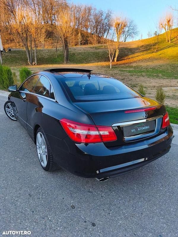 Second-hand Mercedes E220 Avantgarde 170 CP (125 kW) 2012 Culoarenegru Coupe