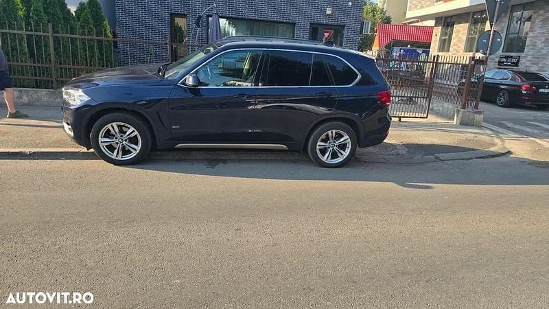Second-hand BMW X5 Sport Line 231 CP (169 kW) 2014 Culoarealbastru SUV
