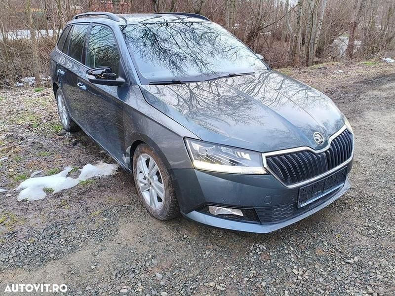 Culoaregri Second-hand 2021 Skoda Fabia Style Break | 6.400 EUR - Imagine 1/4