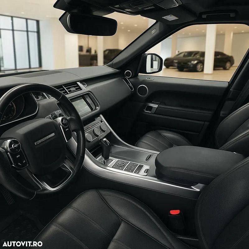 Second-hand Land Rover Range Rover Sport HSE Dynamic 306 CP (225 kW) 2017 Culoarenegru SUV