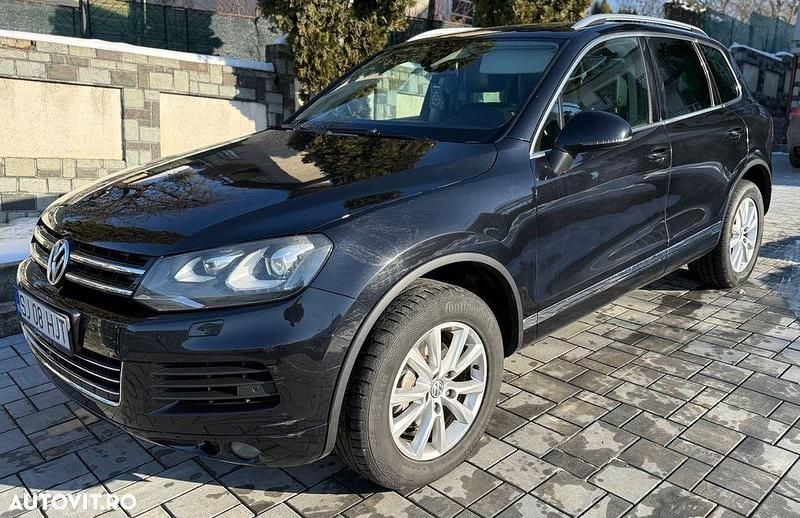 Culoarenegru Utilizat 2011 VW Touareg SUV | 11.499 EUR (Preț OK) - Imagine 1/4