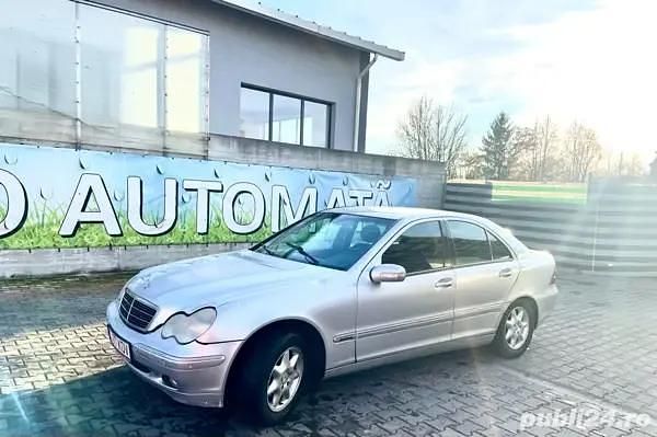 Utilizat 2000 Mercedes C200 Berlinǎ | 1.450 EUR - Imagine 1/4