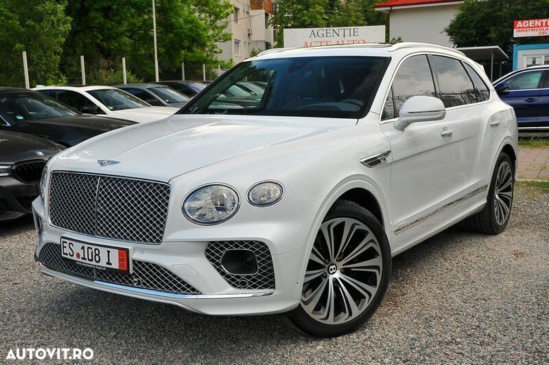 Alb Utilizat 2022 Bentley Bentayga SUV | 167.000 EUR - Imagine 1/4