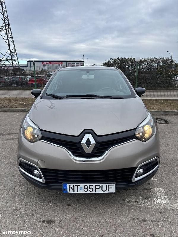 Second-hand Renault Captur 90 CP (66 kW) 2015 Culoaregri SUV