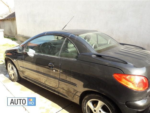 Second-hand Peugeot 206 109 CP (80 kW) 2005 Negru metalizat Coupe
