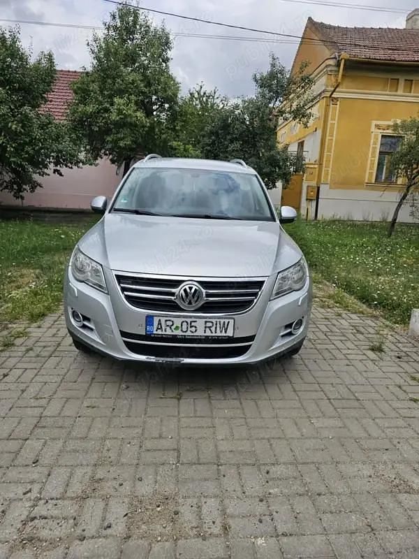 Utilizat 2011 VW Tiguan SUV | 8.100 EUR (Preț OK) - Imagine 1/4