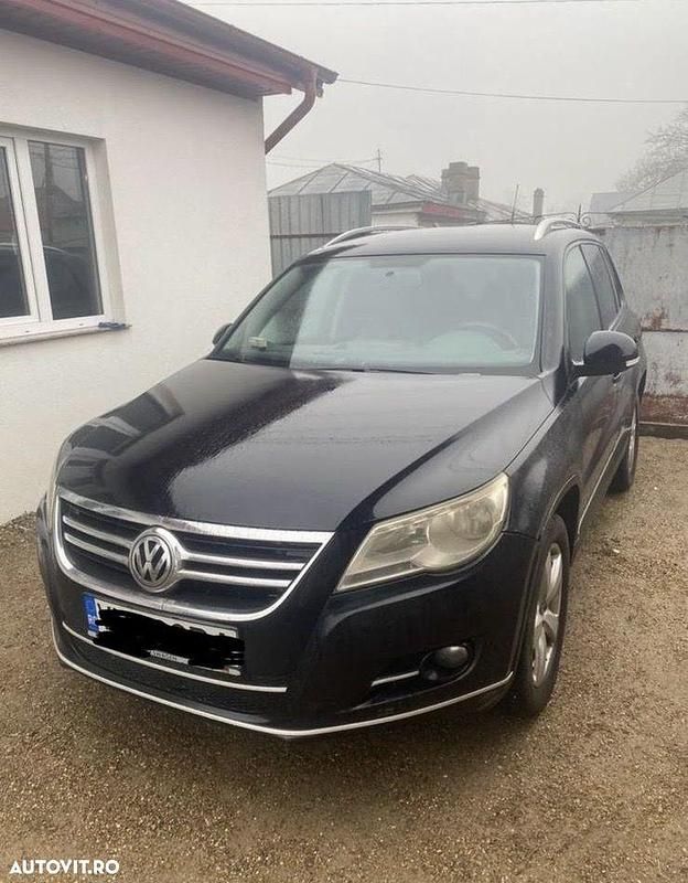 Second-hand VW Tiguan 140 CP (102 kW) 2009 Negru SUV