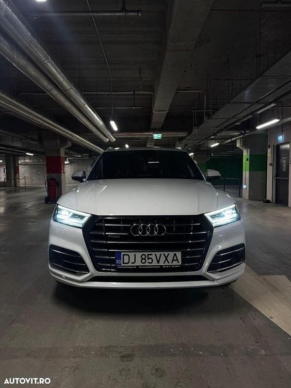Culoarealb Utilizat 2019 Audi Q5 S-Line SUV | 26.900 EUR (Preț OK) - Imagine 1/4