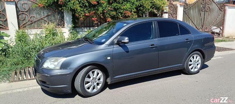 Utilizat 2005 Toyota Avensis Berlinǎ | 3.400 EUR - Imagine 1/4