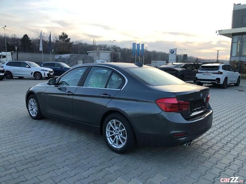 Second-hand BMW 320 Luxury Line 184 CP (135 kW) 2018 Gri Berlinǎ