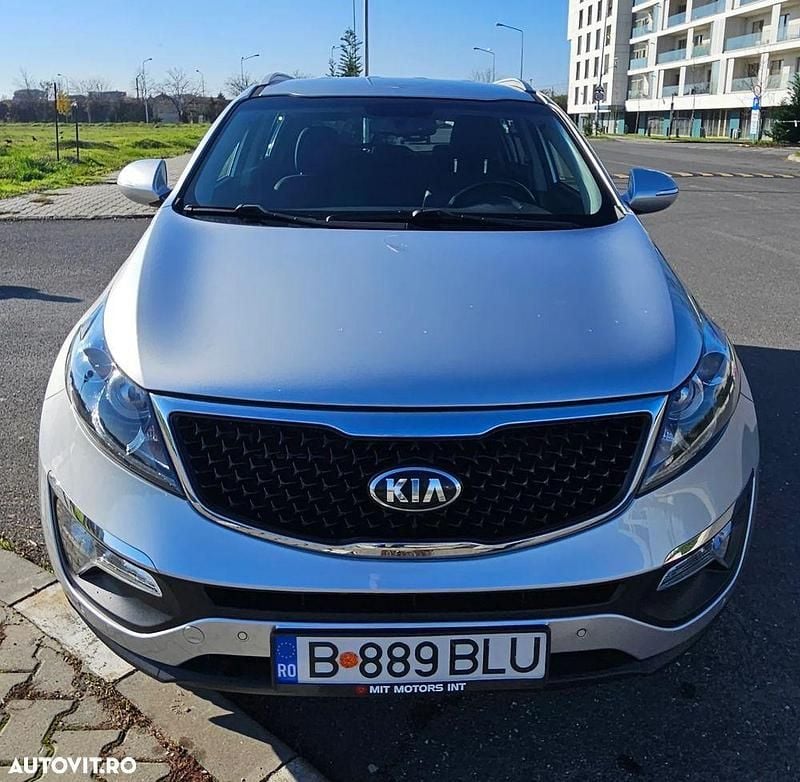 Culoareargint Utilizat 2014 Kia Sportage SUV | 13.500 EUR - Imagine 1/4