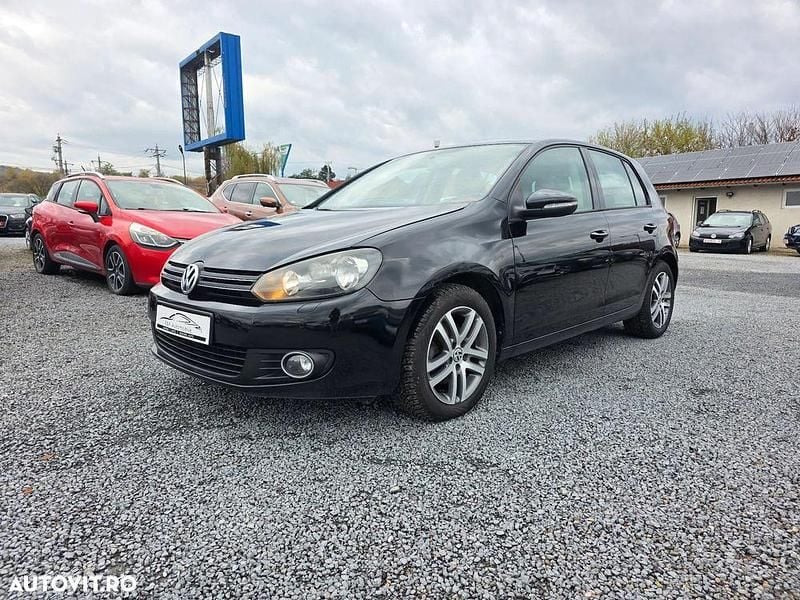Culoarenegru Utilizat 2010 VW Golf VI Comfortline Berlinǎ | 5.100 EUR (Preț OK) - Imagine 1/4