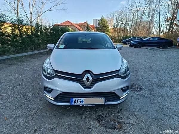 Gri Second-hand 2018 Renault Clio IV Hatchback | 7.500 EUR (Preț OK) - Imagine 1/4