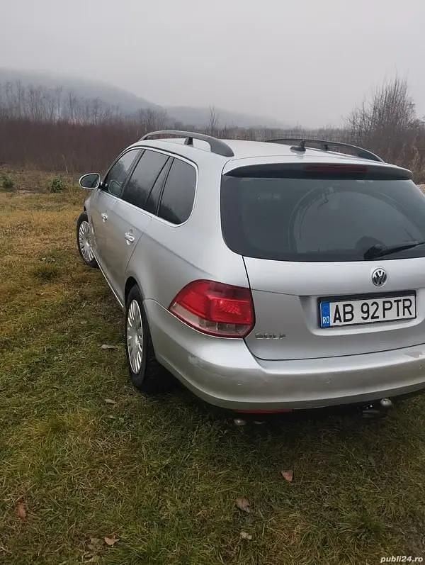 Second-hand VW Golf V 140 CP (102 kW) 2008 Gri Break