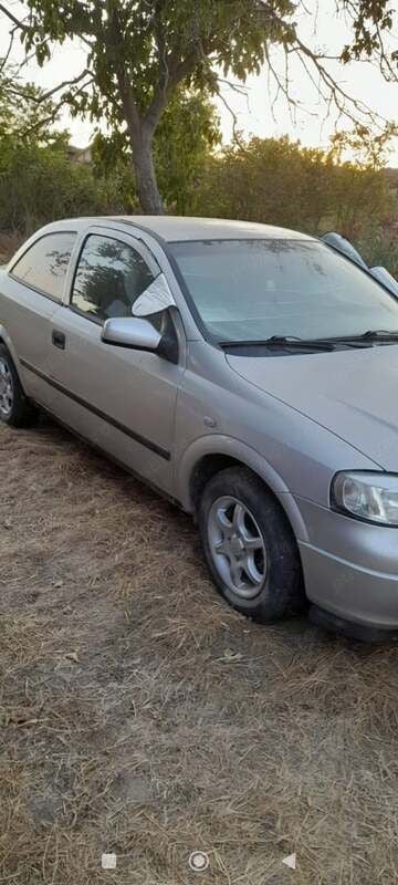Utilizat 1999 Opel Astra Hatchback | 850 EUR - Imagine 1/4