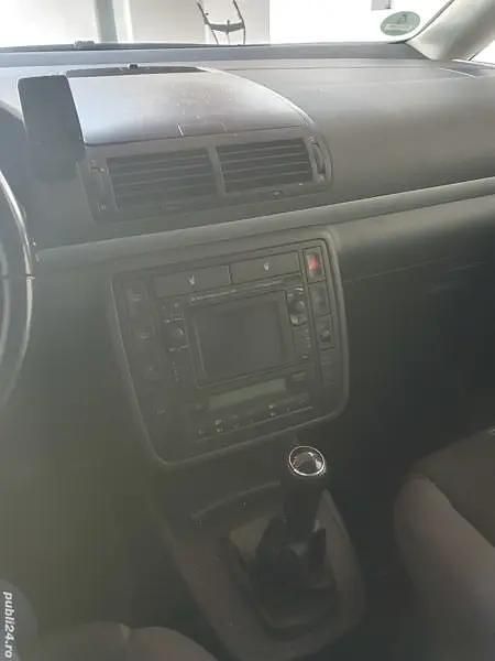 Utilizat 2008 VW Sharan Monovolum | 4.800 EUR (Puțin scump) - Imagine 1/4
