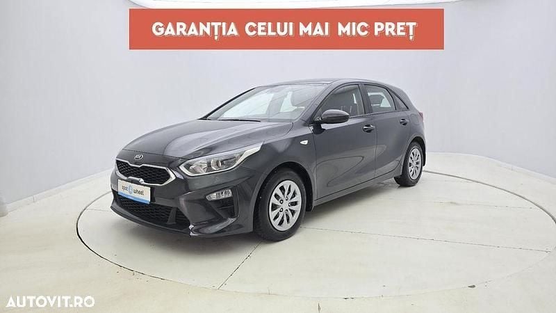 Gri Utilizat 2021 Kia Ceed Best Hatchback | 14.450 EUR (Preț OK) - Imagine 1/3