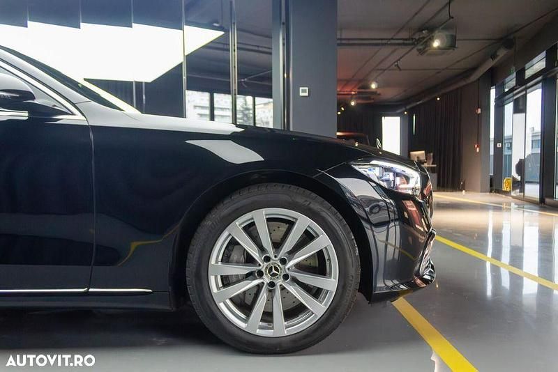Second-hand Mercedes S580 510 CP (375 kW) 2022 Culoarenegru Berlinǎ